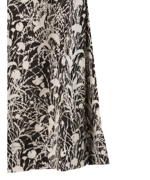 YECCA VECCA(イェッカヴェッカ)の「P.ミュルーズプリントスリットパンツ *(その他パンツ・レディース・ブラック/キャメル・FREE)」の22枚目の写真