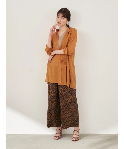 YECCA VECCA(イェッカヴェッカ)の「P.ミュルーズプリントスリットパンツ *(その他パンツ・レディース・ブラック/キャメル・FREE)」の4枚目の写真