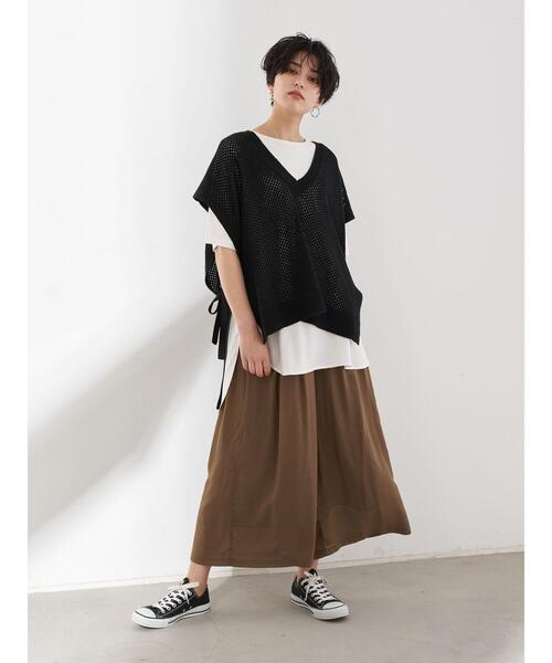 YECCA VECCA（イェッカヴェッカ）の「シルキータックワイドパンツ（その他パンツ・レディース・ブラウン/イエロー/チャコールグレー/ライトグレー・FREE）」の16枚目の写真