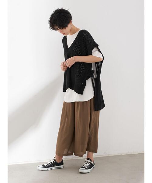 YECCA VECCA（イェッカヴェッカ）の「シルキータックワイドパンツ（その他パンツ・レディース・ブラウン/イエロー/チャコールグレー/ライトグレー・FREE）」の17枚目の写真