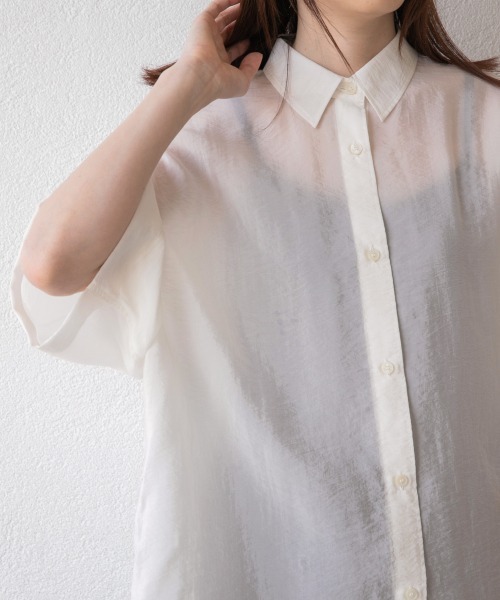 yuw（ユウ）の「シアーシャツＳＳ　951584（シャツ/ブラウス・レディース・オフホワイト/ピンク/イエロー/グリーン・FREE）」の9枚目の写真