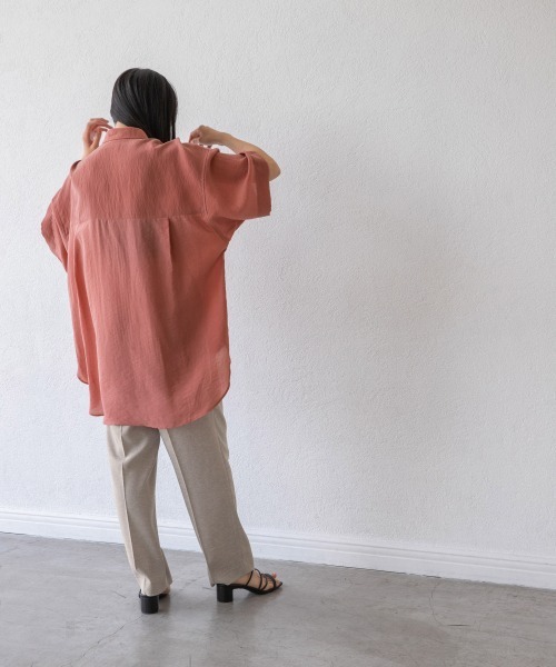 yuw（ユウ）の「シアーシャツＳＳ　951584（シャツ/ブラウス・レディース・オフホワイト/ピンク/イエロー/グリーン・FREE）」の5枚目の写真