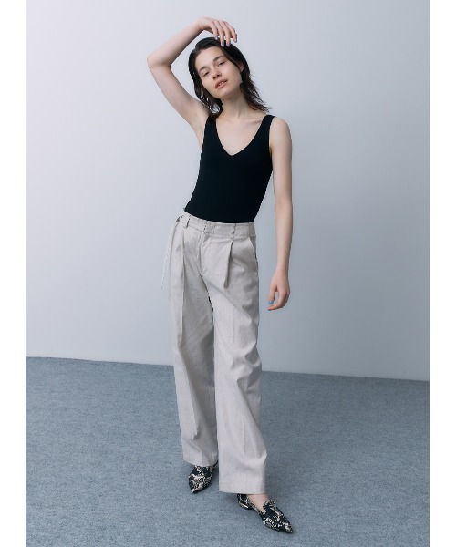 STUNNING LURE（スタニングルアー）の「インナー2wayタンク（タンクトップ・レディース・ホワイト/ブラック・SMALL/MEDIUM）」の11枚目の写真