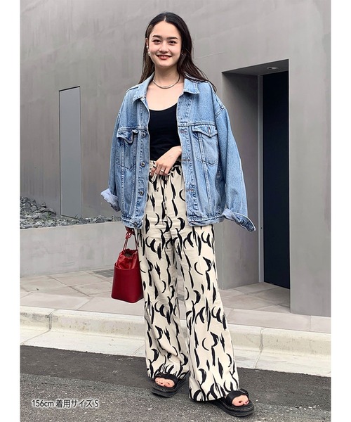 STUNNING LURE（スタニングルアー）の「インナー2wayタンク（タンクトップ・レディース・ホワイト/ブラック・SMALL/MEDIUM）」の14枚目の写真