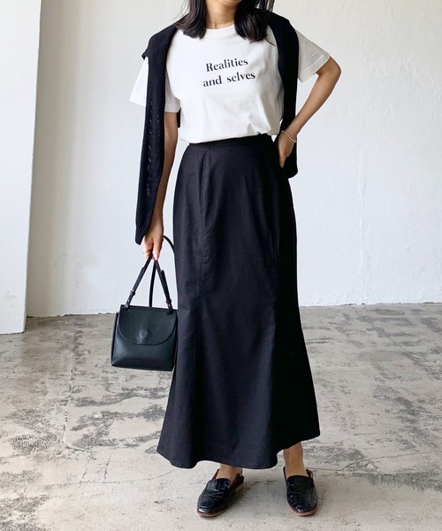 LIAN（リアン）の「リネンブレンドマーメイドスカート（スカート・レディース・アイボリー/ブラック/ブラウン/ベージュ・FREE）」の15枚目の写真
