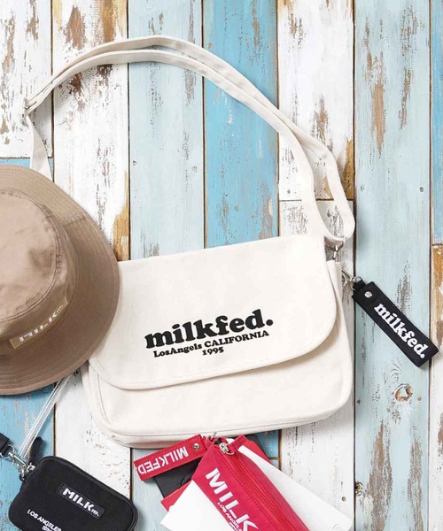MILKFED.(ミルクフェド)の「ROUND CANVAS SHOULDERBAG(ショルダーバッグ・レディース・ベージュ/ライトピンク/ブラック/ホワイト・ONE SIZE)」の2枚目の写真