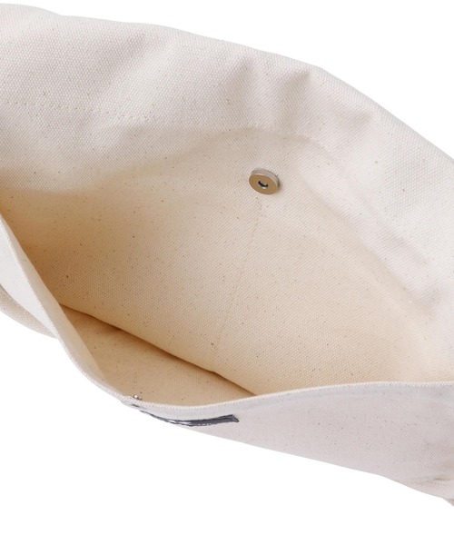 MILKFED.(ミルクフェド)の「ROUND CANVAS SHOULDERBAG(ショルダーバッグ・レディース・ベージュ/ライトピンク/ブラック/ホワイト・ONE SIZE)」の11枚目の写真