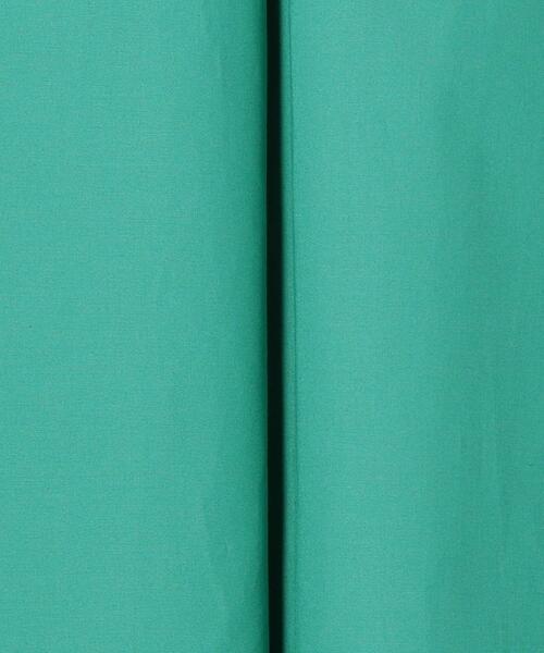 UNITED ARROWS（ユナイテッドアローズ）の「UWSC C カラー タックフレア スカート◆（スカート・レディース・ブラック/レッド/ケリー・36/38/40）」の19枚目の写真