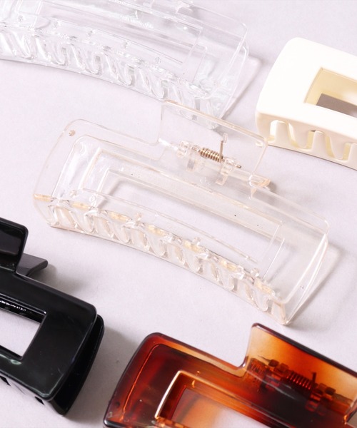 BAYBLO（ベイブロ）の「(SB)ビックスクエア ヘアクリップ（バレッタ/ヘアクリップ・レディース・シャンパン/ダークオレンジ/クリーム/クリア/ブルーグレー/マスタード/ブラウン系その他/バーガンディー/ピンク/アイボリー/モスグリーン/ベージュ/ブラウン/スミクロ/クリアブラック/エンジ・FREE）」の18枚目の写真