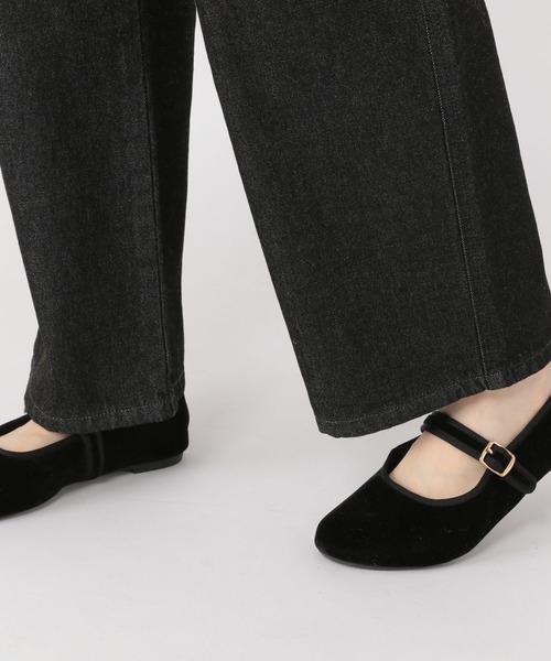 studio CLIP(スタディオクリップ)の「デニムサロペット(サロペット/オーバーオール・レディース・ブラック/インディゴブルー・MEDIUM/LARGE)」の4枚目の写真