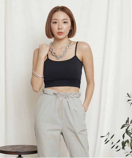 Chaco closet(チャコ クローゼット)の「30天竺ストレスフリーブラトップ キャミパット付き(キャミソール・レディース・ホワイト/ブラック/ベージュ/グレー・FREE)」の8枚目の写真