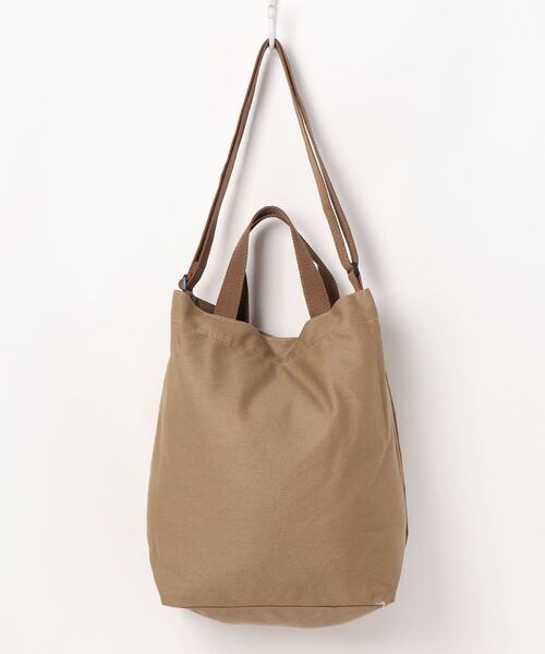 Samansa Mos2 blue（サマンサモスモスブルー）の「キャンバスロゴプリント2WAYショルダー（ショルダーバッグ・レディース・ブラック/ベージュ/キナリ・ﾌﾘ-）」の8枚目の写真