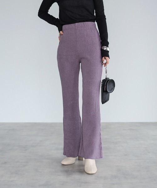 r.(アールドット)の「ダブルフェイス ミニプリーツ フレアパンツ(スウェットパンツ・レディース・ブラック/ブラウン/ベージュ/ブルー/パープル・MEDIUM)」の1枚目の写真