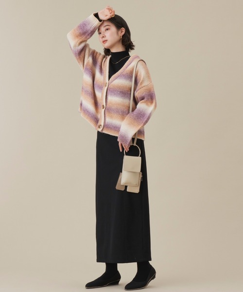 NEUNA（ヌナ）の「【シアーな肌見えロマンティックムード。】4cmヒールポインテッドトゥシアー切り替え/チュールパンプス/パーティーシューズ（パンプス・レディース・ブラック/ブラック×ホワイト・SMALL/MEDIUM/LARGE）」の7枚目の写真