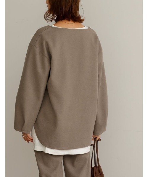 Re:EDIT（リエディ）の「軽くて暖かいリサイクルストレッチ圧縮ニットソー深Vネックプルオーバー（その他トップス・レディース・ブラック/グレー系その他/ブルー/ベージュ・MEDIUM/LARGE）」の9枚目の写真