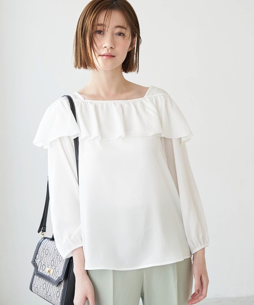 ROPE' PICNIC(ロペピクニック)の「ラッフルデザインブラウス(シャツ/ブラウス・レディース・ネイビー/オフホワイト/イエロー・38)」の1枚目の写真