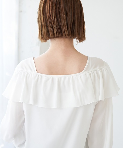 ROPE' PICNIC(ロペピクニック)の「ラッフルデザインブラウス(シャツ/ブラウス・レディース・ネイビー/オフホワイト/イエロー・38)」の6枚目の写真