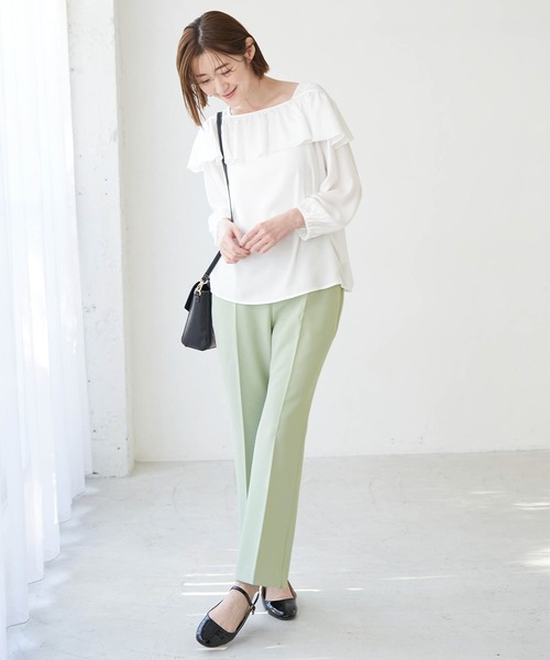 ROPE' PICNIC(ロペピクニック)の「ラッフルデザインブラウス(シャツ/ブラウス・レディース・ネイビー/オフホワイト/イエロー・38)」の16枚目の写真