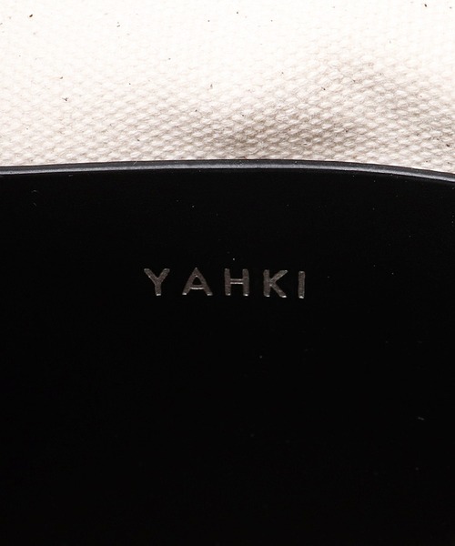 YAHKI(ヤーキ)の「【 YAHKI / ヤーキ 】 W FACE LEATHER SHOULDER / レザーショルダーバッグ(ショルダーバッグ・レディース・ホワイト/ブラック・FREE)」の16枚目の写真