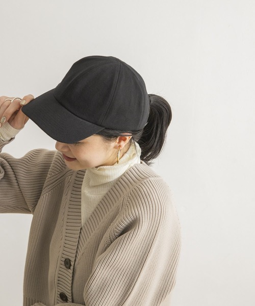 URBAN RESEARCH(アーバンリサーチ)の「ベーシックキャップ(キャップ・レディース・ブルー/ベージュ/ブラック・-)」の2枚目の写真