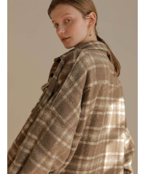 ACYM(アシーム)の「Over check shirt ジャケット(テーラードジャケット・レディース・ベージュ/チャコールグレー・FREE)」の5枚目の写真