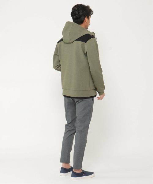 IKKA LOUNGE(イッカラウンジ)の「テックストレッチ切替ジップパーカー(パーカー・メンズ・スモークグレー/オリーブ・L/S/XL/M)」の12枚目の写真
