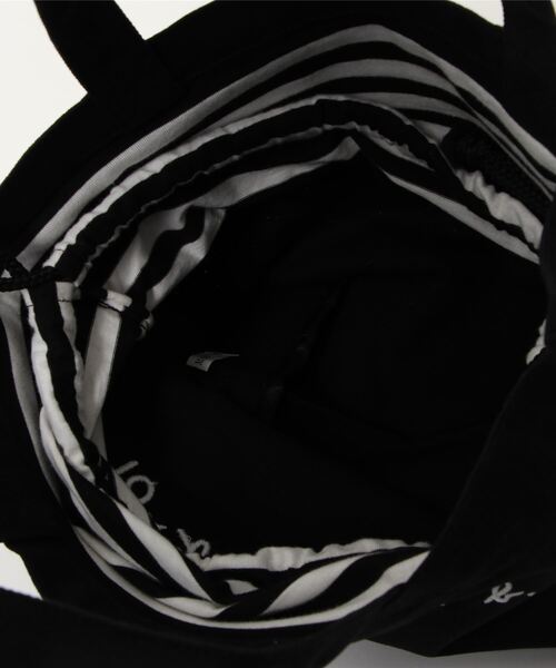 To b. by agnes b.（トゥービーバイアニエスベー）の「WR56 SAC  ロゴミニトートバッグ（トートバッグ・レディース・ブラック・FREE）」の9枚目の写真