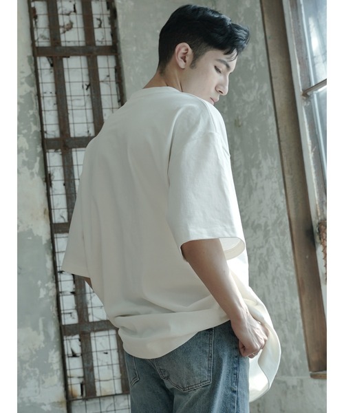 me+em select（ミームセレクト）の「ロゴビックTシャツ（Tシャツ/カットソー・メンズ・ホワイト/ブラック・FREE）」の4枚目の写真