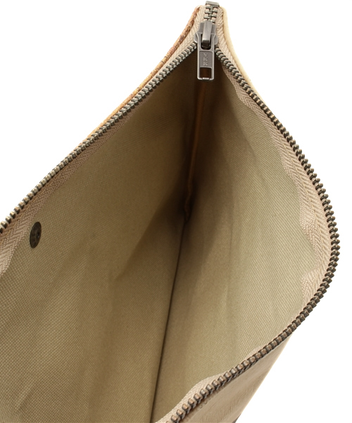 MATATABI（マタタビ）の「MATATABI　スモールクラッチバッグ 『LONDON』（クラッチバッグ・メンズ・ベージュ・FREE）」の10枚目の写真