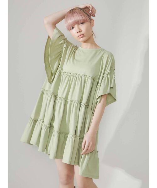 merry jenny（メリージェニー）の「カットティアードミニワンピース（ワンピース・レディース・オフホワイト/ブラック/グリーン・FREE）」の3枚目の写真