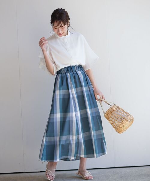 rps（アールピーエス）の「フレアースリーブバンドカラーブラウス（シャツ/ブラウス・レディース・オフホワイト/ブラック/グレイッシュブルー/ライトグレー/ダークグリーン・M）」の6枚目の写真