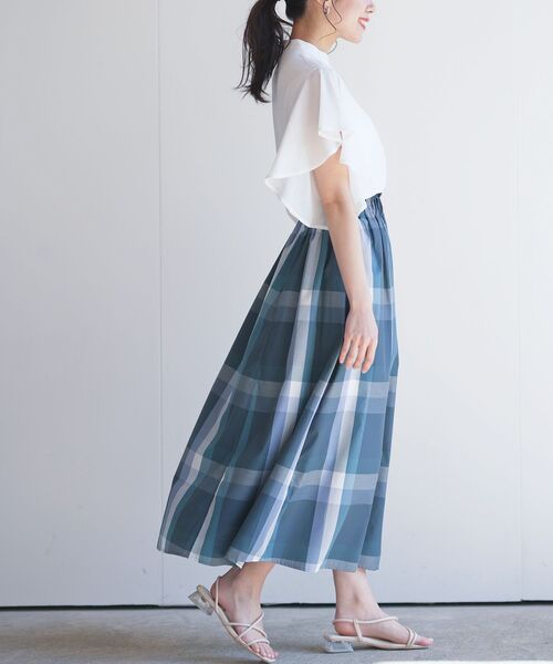 rps（アールピーエス）の「フレアースリーブバンドカラーブラウス（シャツ/ブラウス・レディース・オフホワイト/ブラック/グレイッシュブルー/ライトグレー/ダークグリーン・M）」の7枚目の写真