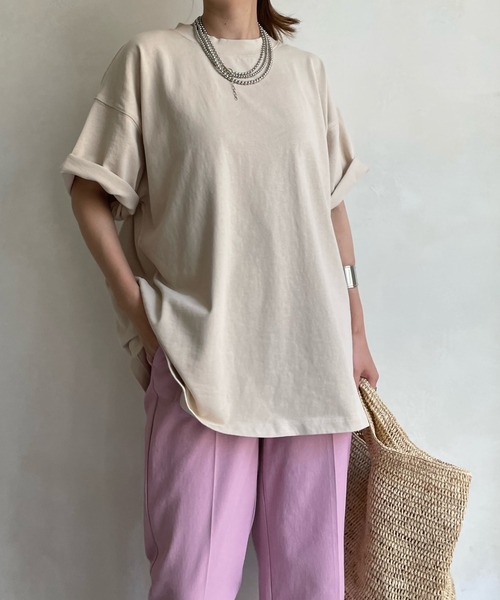 DouDou（ドゥドゥ）の「【WEB限定】ワイドクルーネックチュニックTEE（Tシャツ/カットソー・レディース・ブルー/チャコールグレー/ライトベージュ/オフホワイト・FREE）」の4枚目の写真