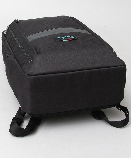 Bianchi（ビアンキ）の「Bianchi / ビアンキ /  POLYESTER 900D メランジ スクエアバックパック / ビジネスリュック / 大容量 / リフレクション / REPREVE / BLMM-04（バックパック/リュック・メンズ・ブラック・FREE）」の7枚目の写真