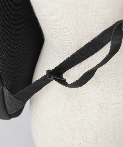 Bianchi（ビアンキ）の「Bianchi / ビアンキ /  POLYESTER 900D メランジ スクエアバックパック / ビジネスリュック / 大容量 / リフレクション / REPREVE / BLMM-04（バックパック/リュック・メンズ・ブラック・FREE）」の16枚目の写真