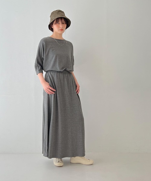 URBAN RESEARCH DOORS（アーバンリサーチドアーズ）の「『セットアップ対応』コットンレーヨンドルマンプルオーバー（Tシャツ/カットソー・レディース・チャコールグレー/ブラック/ネイビー・MEDIUM）」の5枚目の写真