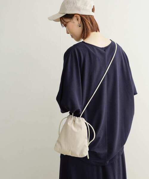 URBAN RESEARCH DOORS（アーバンリサーチドアーズ）の「『セットアップ対応』コットンレーヨンドルマンプルオーバー（Tシャツ/カットソー・レディース・チャコールグレー/ブラック/ネイビー・MEDIUM）」の22枚目の写真