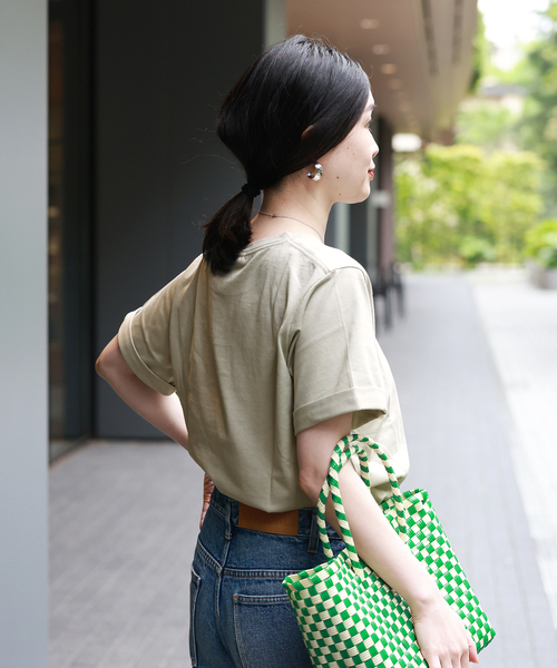 journal standard L'essage(ジャーナルスタンダードレサージュ)の「《追加》スワイーTシャツ(Tシャツ/カットソー・レディース・グリーン系その他/カーキ系/ホワイト/チャコールグレー・FREE)」の6枚目の写真