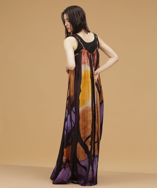 Mes Demoiselles...（メドモワゼル）の「Mes Demoiselles/マルチ柄キャミソールドレス（ワンピース・レディース・その他1・FREE）」の2枚目の写真