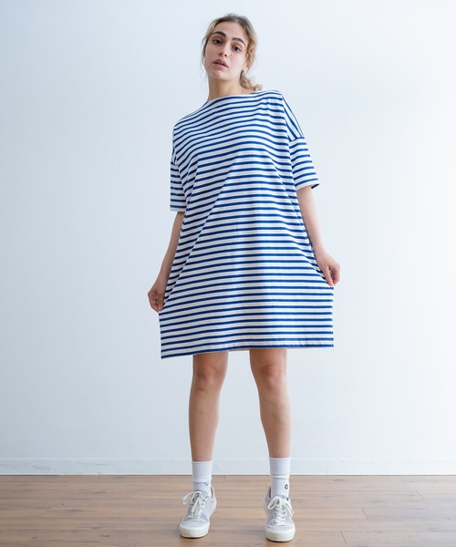 A.U.G. relaxing(オーグリラクシング)の「A.U.G. relaxing ポート N ワイド ミディ Tシャツ (MADE IN JAPAN)(Tシャツ/カットソー・レディース・ホワイト/ホワイト×グレー/ホワイト×ブラウン/ホワイト×ブルー/ホワイト×ブラック/ブラック・FREE)」の3枚目の写真