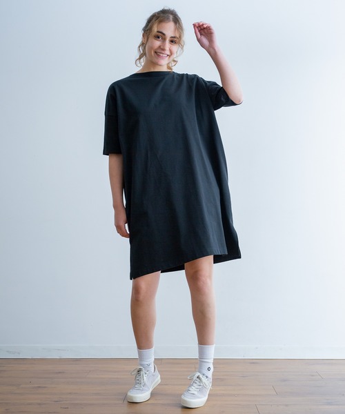 A.U.G. relaxing(オーグリラクシング)の「A.U.G. relaxing ポート N ワイド ミディ Tシャツ (MADE IN JAPAN)(Tシャツ/カットソー・レディース・ホワイト/ホワイト×グレー/ホワイト×ブラウン/ホワイト×ブルー/ホワイト×ブラック/ブラック・FREE)」の18枚目の写真