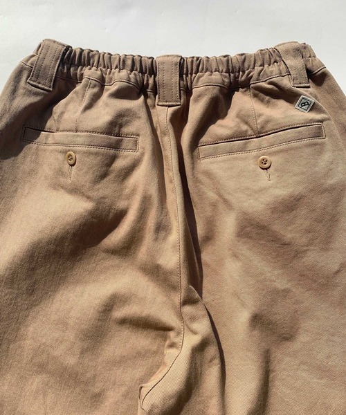 BROOKLYN OVERALL（ブルックリンオーバーオール）の「ストレッチ２タックパンツ（その他パンツ・メンズ・ベージュ/ネイビー・MEDIUM/LARGE）」の14枚目の写真