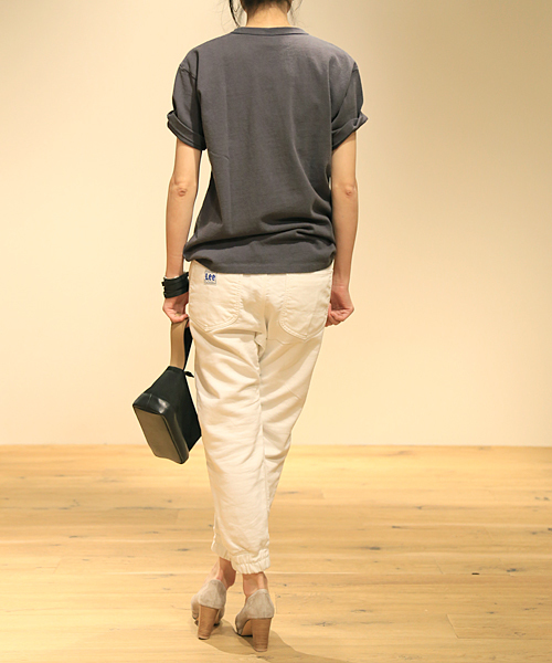 Champion（チャンピオン）の「3-STYLE VINTAGE TEE (Champion)（Tシャツ/カットソー・レディース・ネイビー/チャコールグレー/オフホワイト・LARGE/SMALL/MEDIUM）」の16枚目の写真