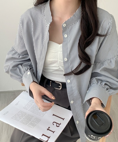 ABITOKYO(アビトーキョー)の「バルーンスリーブバンドカラーストライプ柄シャツ(シャツ/ブラウス・レディース・グリーン/ブルー/ブラック・M/L)」の5枚目の写真