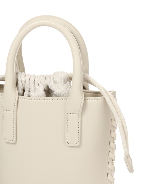 Andemiu（アンデミュウ）の「ステッチショルダーバッグ165951（ショルダーバッグ・レディース・ダークブラウン/オレンジ/アイボリー・FREE）」の22枚目の写真