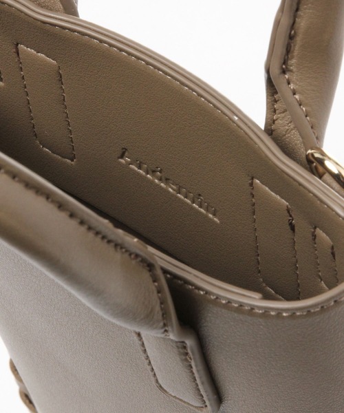 Andemiu（アンデミュウ）の「ステッチショルダーバッグ165951（ショルダーバッグ・レディース・ダークブラウン/オレンジ/アイボリー・FREE）」の10枚目の写真