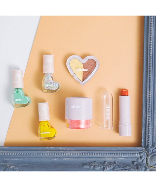 allolun.(オールオルン)の「オールオルン ぽんぽんチーク(チーク・キッズ・ピンク/オレンジ/レッド/ベビーピンク/ローズ・FREE)」の9枚目の写真