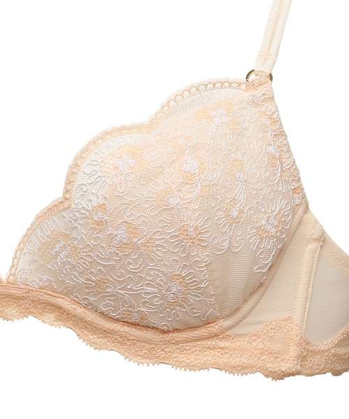 Chut！ INTIMATES（シュットインティメイツ）の「【L字ワイヤーで痛くない】ドレスイージーブラ[Chic] (C394)（ブラジャー・レディース・アイボリー/カーキ/レッド・M1/M2/M3/L1/L2/L3/M4/M5/L4）」の14枚目の写真