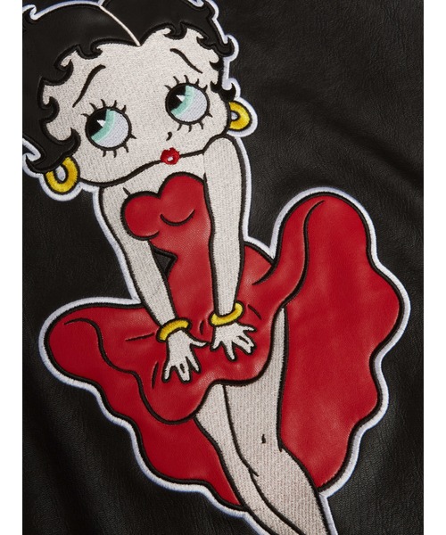 Guess（ゲス）の「GUESS Originals x Betty Boop Faux-Leather