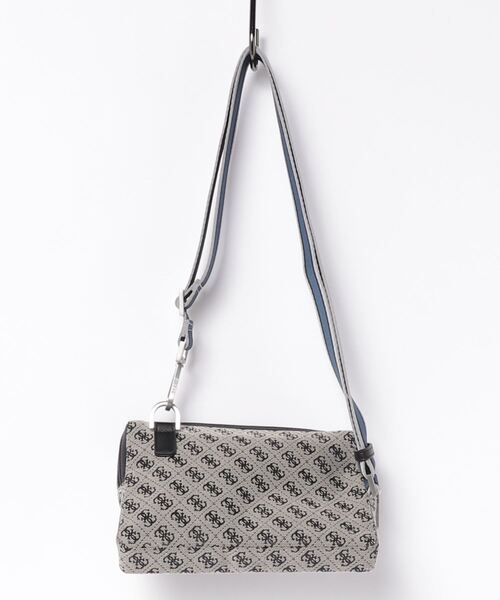 Guess（ゲス）の「STRAVE  Crossbody（ショルダーバッグ・メンズ・ブラック/ライトベージュ/グレー・ONE SIZE）」の4枚目の写真